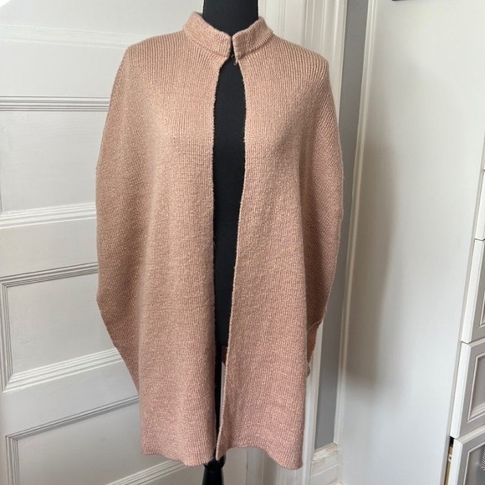 LAUNDRY BY SHELLI SEGAL LOS ANGELES OVERSIZED OS SWEATER CAPE NEW WITHOUT TAGS